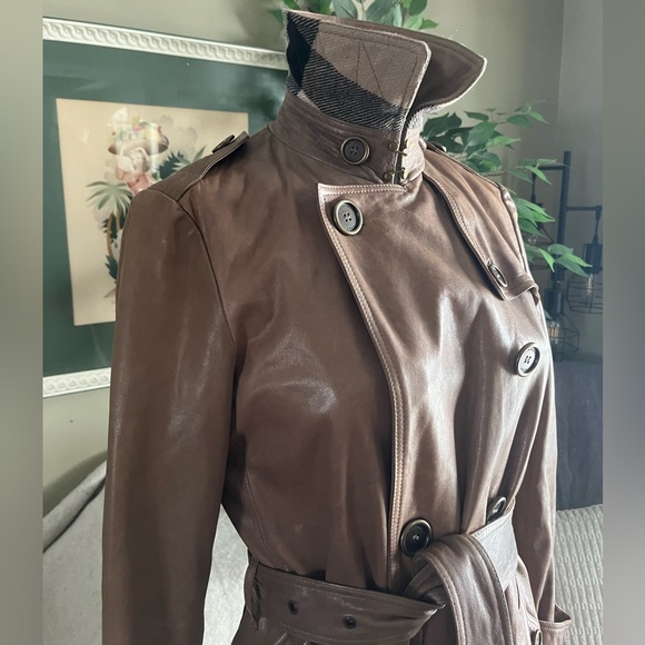 Burberry Leather Trench Coat - Picture 10 of 16